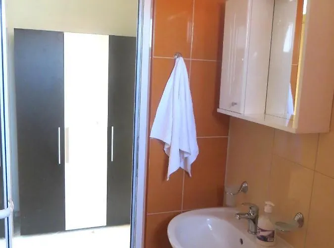 In Azalia 2 Complex Appartement